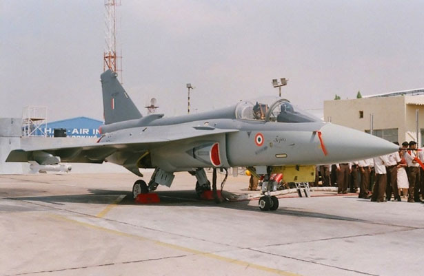 Le TEJAS version Navy formera donc la composante de la défense aérienne navale aux côtés des Mig-29K.