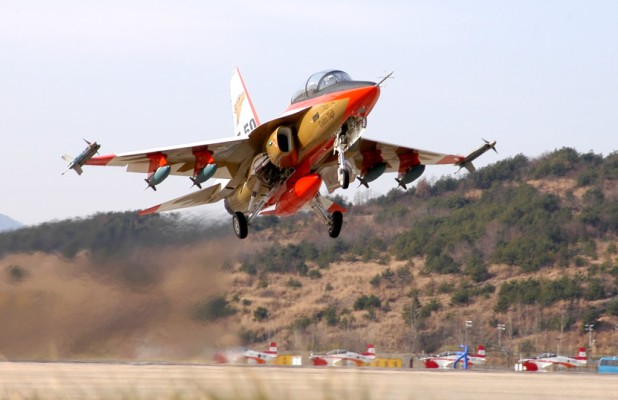 Décollage d'un T-50