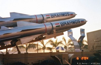 Le missile BrahMos pour l’armée de l’air indienne en 2014 Le missile BrahMos pour l’armée de l’air indienne en 2014