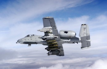 Le A-10 reste en sursis dans l’US Air Force Le A-10 reste en sursis dans l’US Air Force